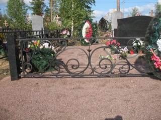 ограды на кладбище